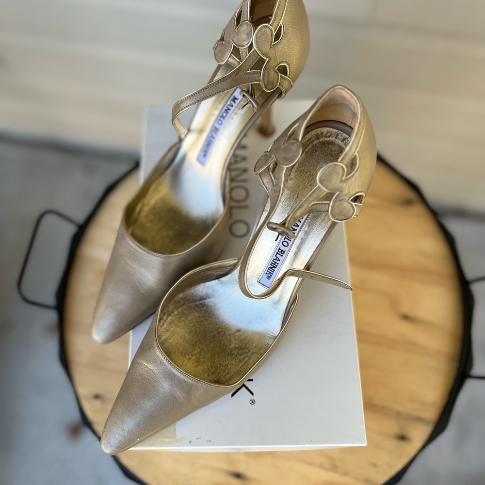 Manolo Blahnik Vintage Pumps